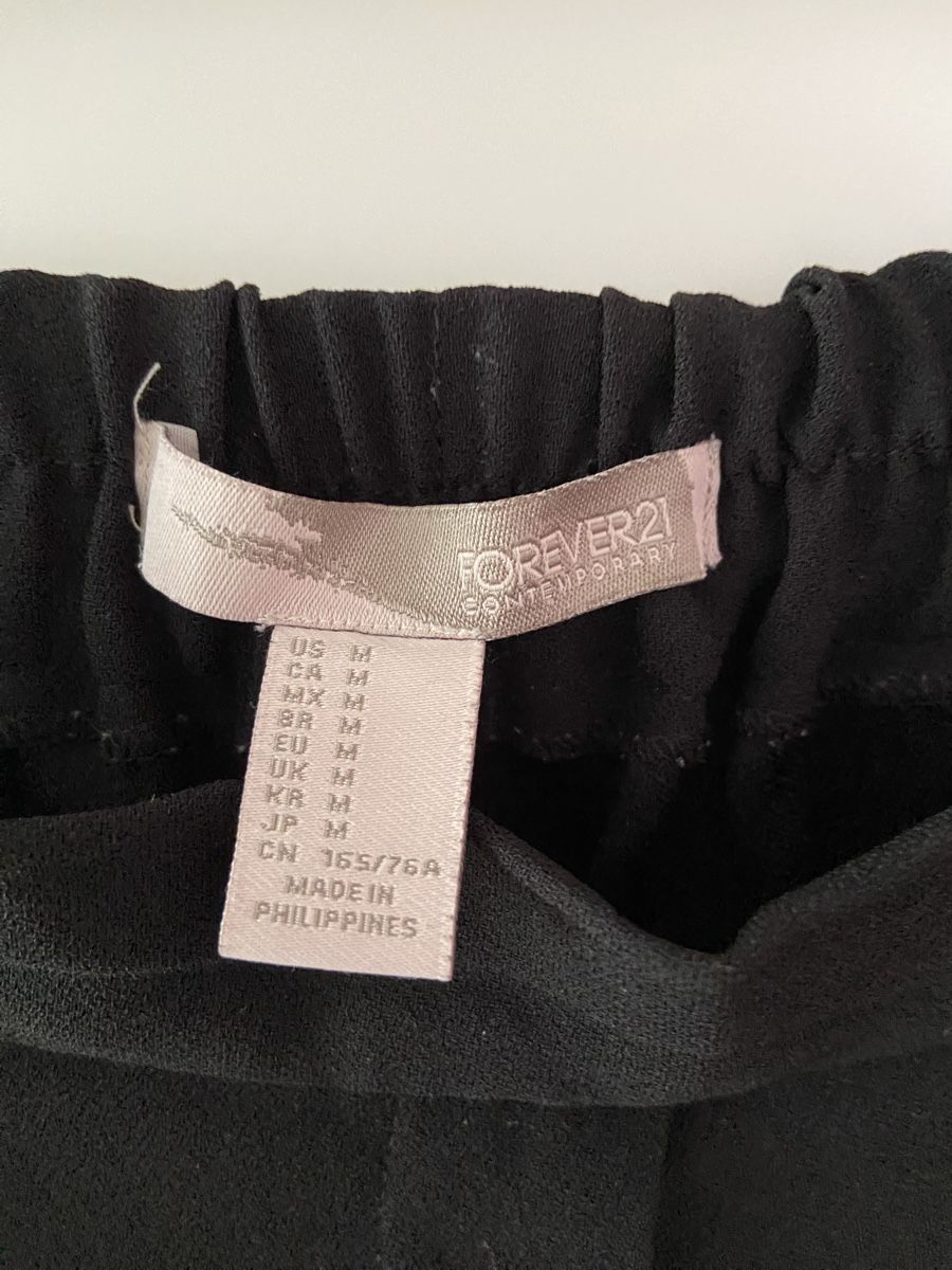 Pantaloni: Schwaze Stoffhose – Usato da Brig venduto da jch_rq8z 1