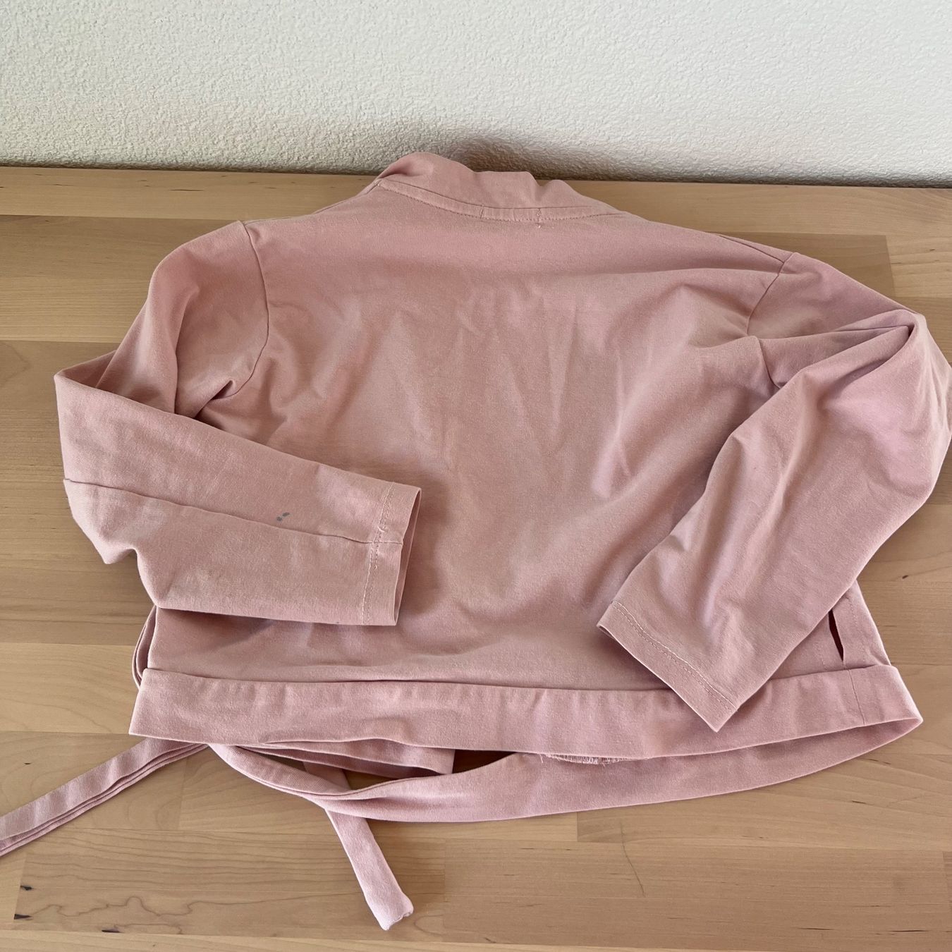 Vestes & Manteaux: Kinder Strickjacke Rosa ca. Gr. 128 – D'occasion à Steinmaur par HenSaa 1