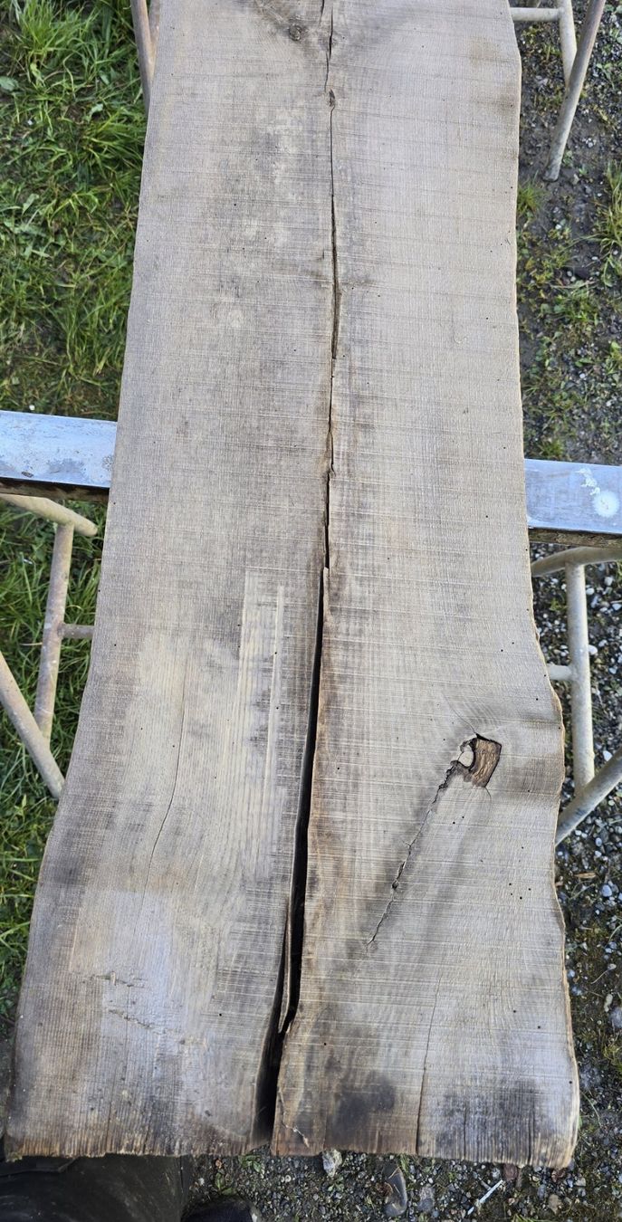 Holzartikel: Altes Holzbrett – Gebraucht aus Rorschacherberg von snOOpydOg11 1