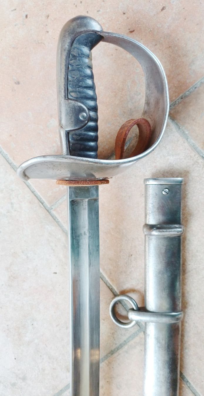 Armi bianche: Armée suisse sabre mod. 1867 – Usato da Thônex venduto da lenine01 1