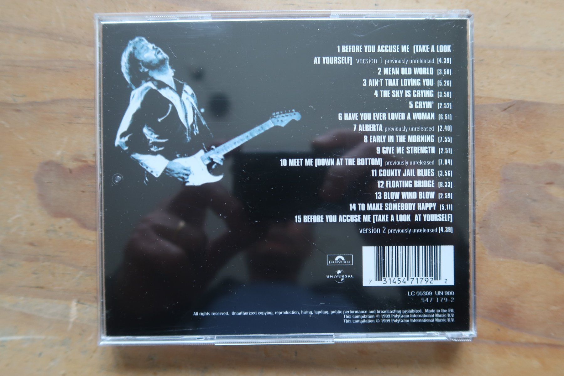 CD: ERIC CLAPTON - BLUES -  CD – Usato da Basel venduto da Patiscat 1