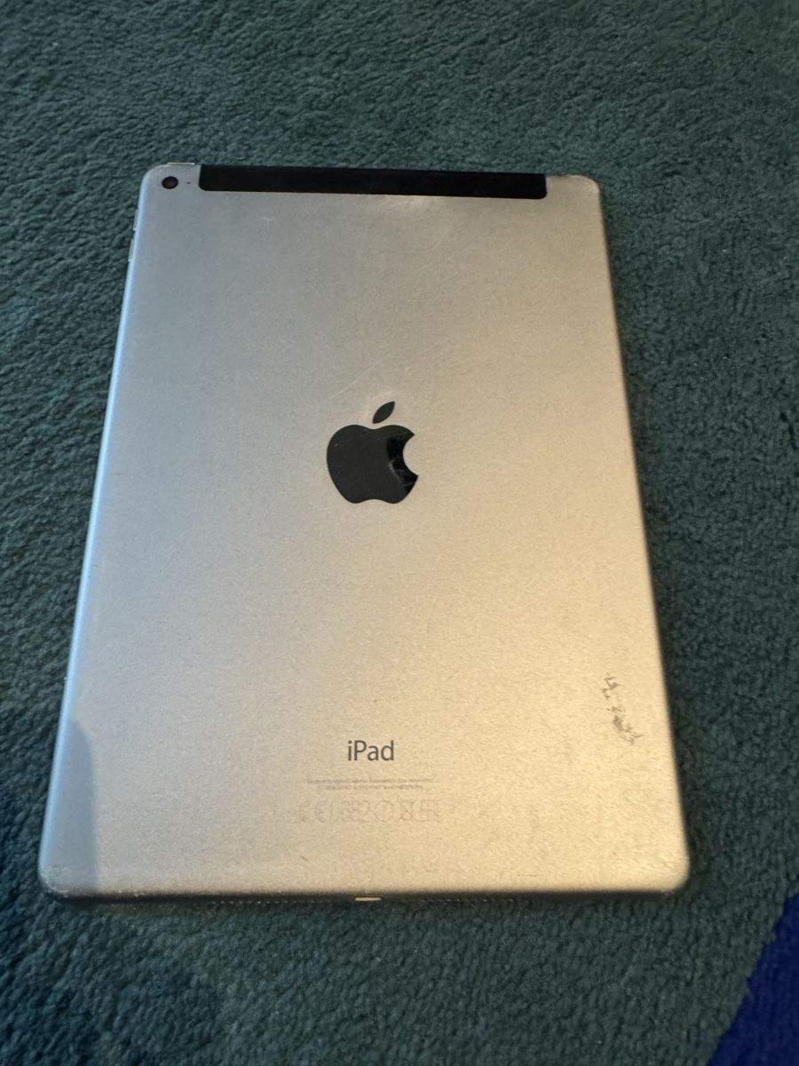 Apple Tablet PC: Apple iPad Air 2 – Difettoso da Adliswil venduto da Busys 1