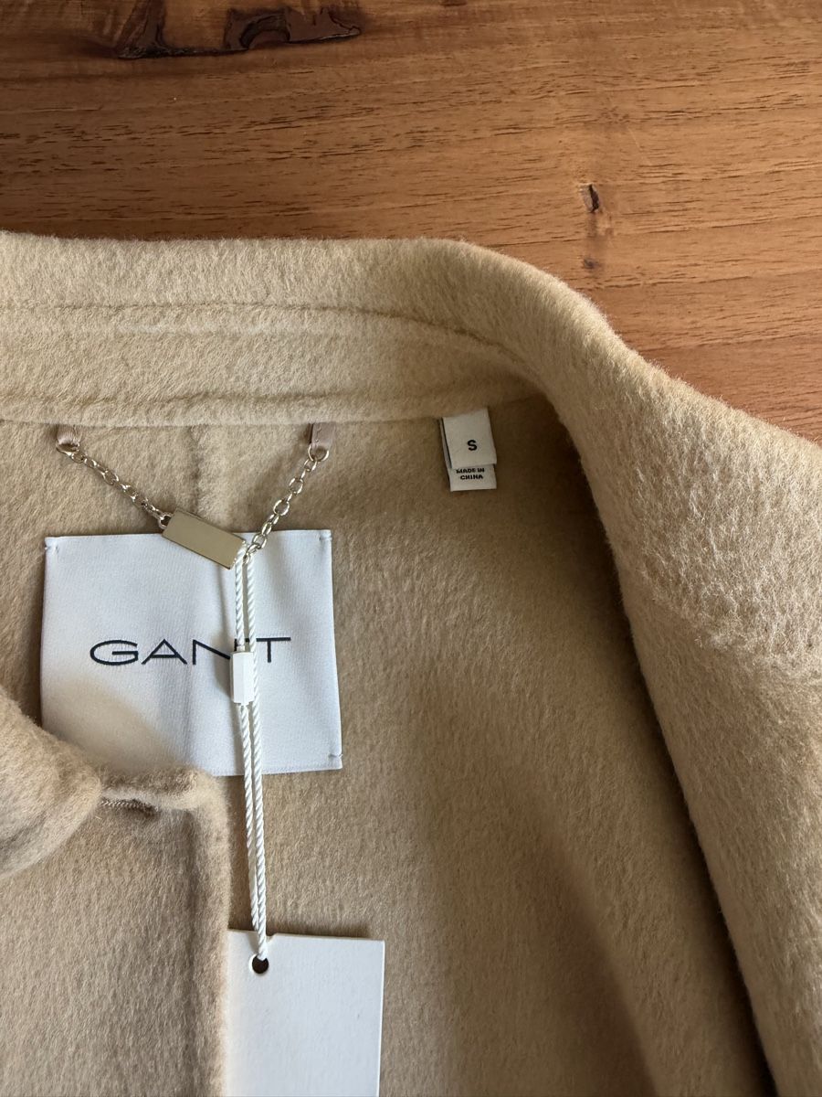 Gant Cappotti: Cappotto Gant nuova con etichetta – Nuovo e nell'imballaggio originale da Cademario venduto da Iby_30 2