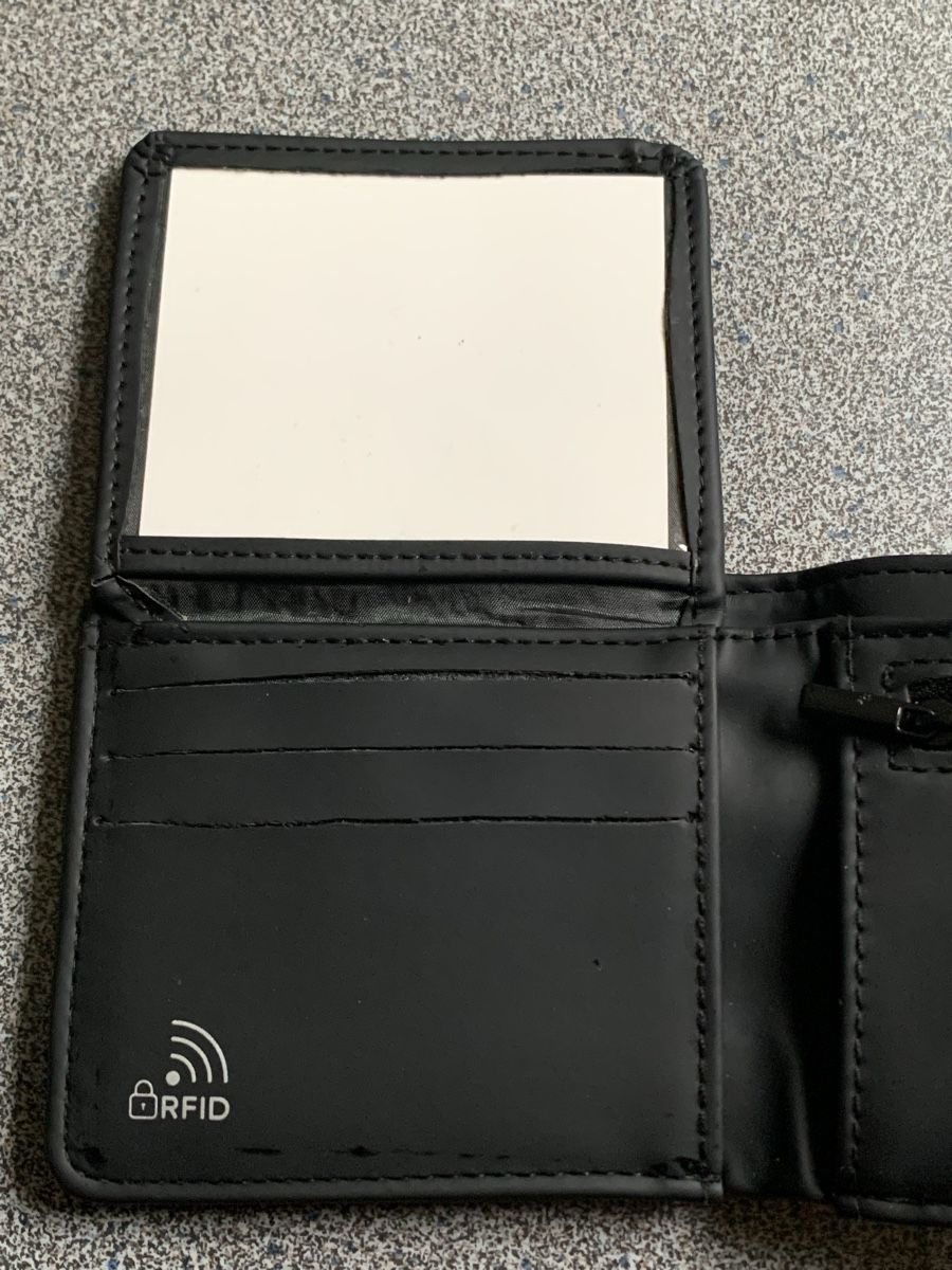 Portafogli: Brieftasche „DANIEL HECHTER PARIS“ – Nuovo (secondo la descrizione) da Wangen b. Olten venduto da Finolino28 3