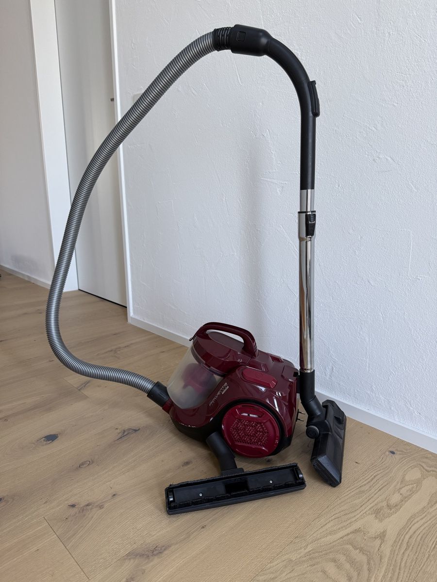 Rowenta Aspirateurs & Accessoires: Rowenta Swift Power Cyclonic Staubsauger – D'occasion à Boppelsen par WIB77 1