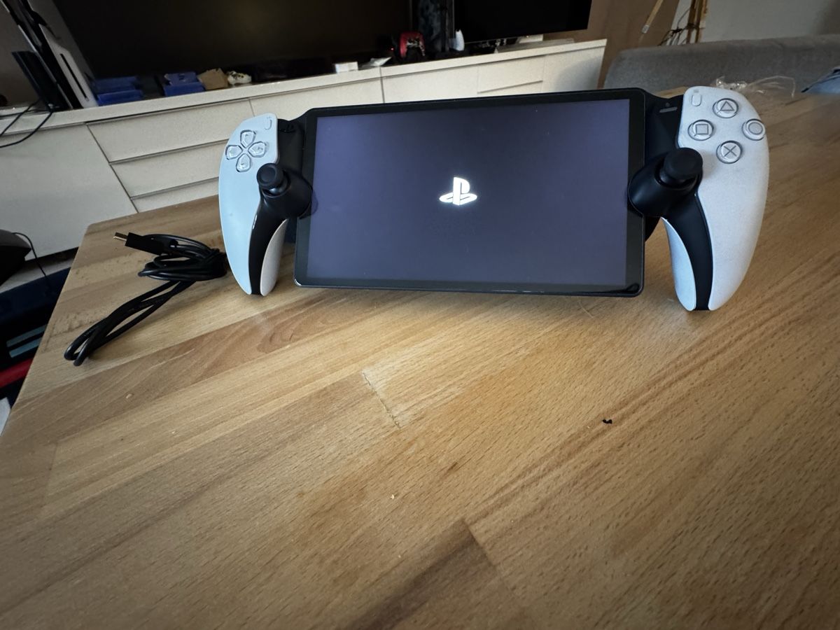 Sony Konsolen: Sony PlayStation Portal  – Neu (gemäss Beschreibung) aus Fleurier von ASD2114 1