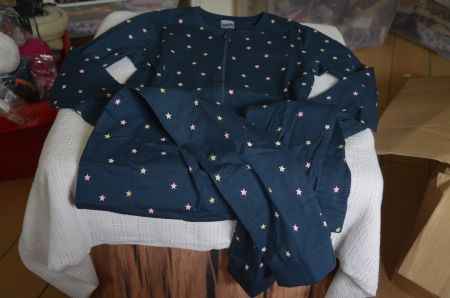 TAILLE 98-104 - PIJAMA NEU