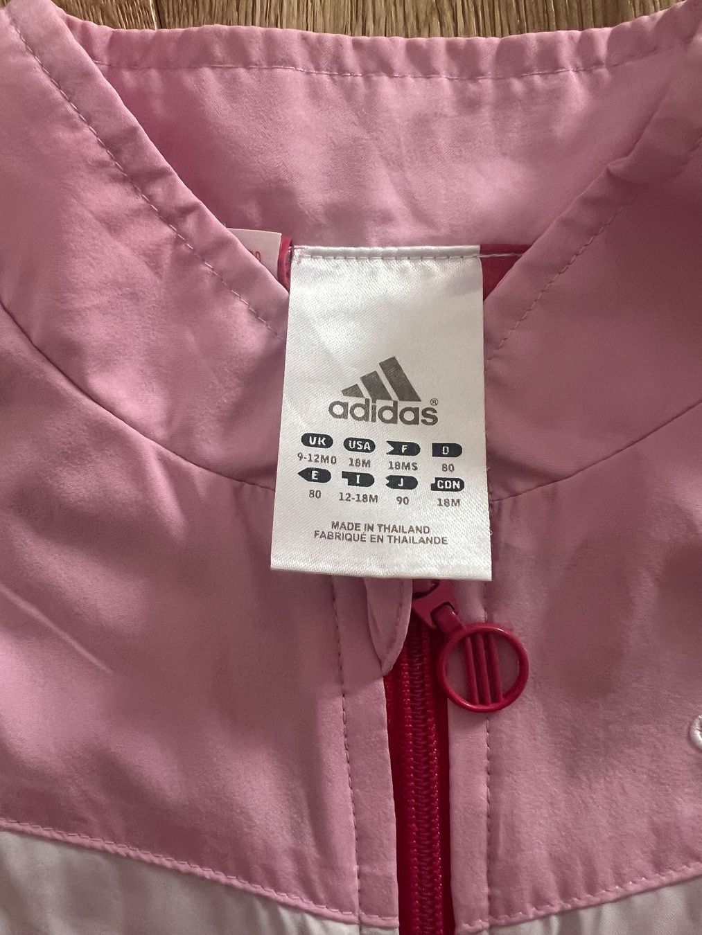 Adidas Giacche & Cappotti: Adidas Jacke, Grösse 80 – Usato da Breitenbach venduto da Saskia.Betschart 1