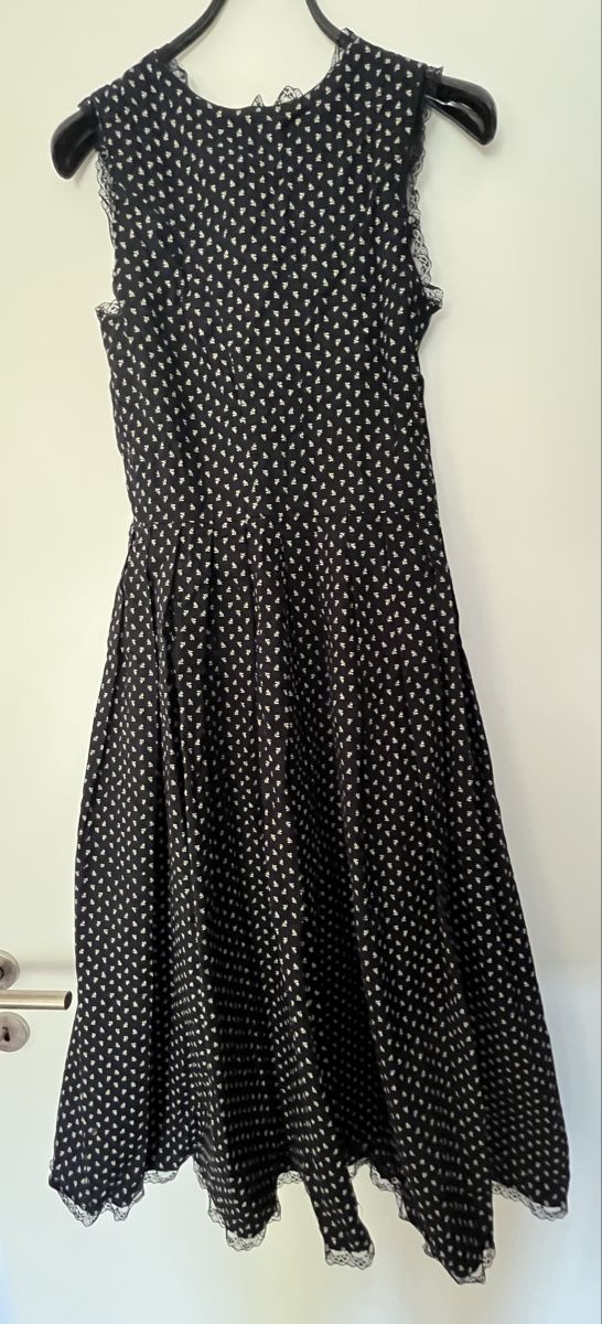 Vestiti: Elegantes Dirndl, Grösse 36, rot, schwarz, weiss – Usato da Zürich venduto da MariaSusanne 5