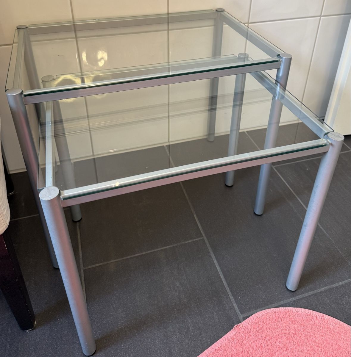 Tavoli: 2 side tables – Usato da Weggis venduto da Doris