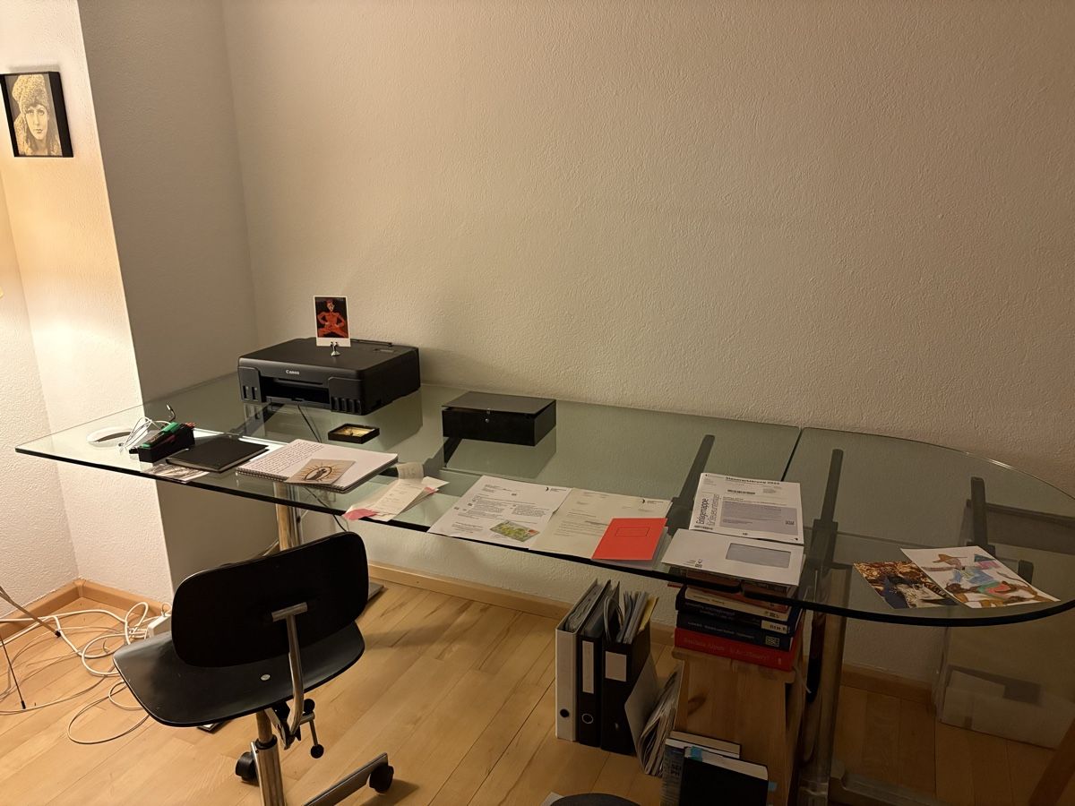 Tavoli: Grosser Bürotisch – Usato da Basel venduto da summersun71