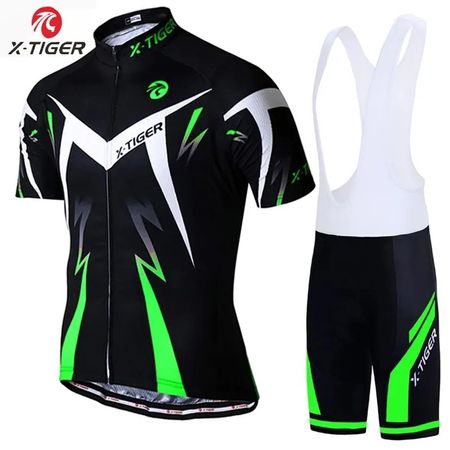 Velotrikot, Set aus Hose und T-Shirt