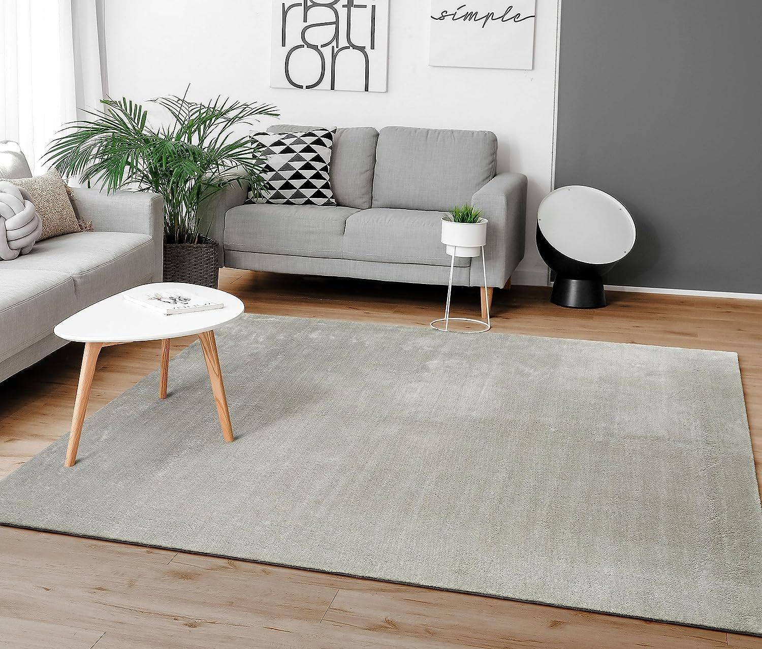 Teppiche: Teppich Super Soft NEU Grau - pflegeleicht – Neu und originalverpackt aus Bern von Miraitrading 1