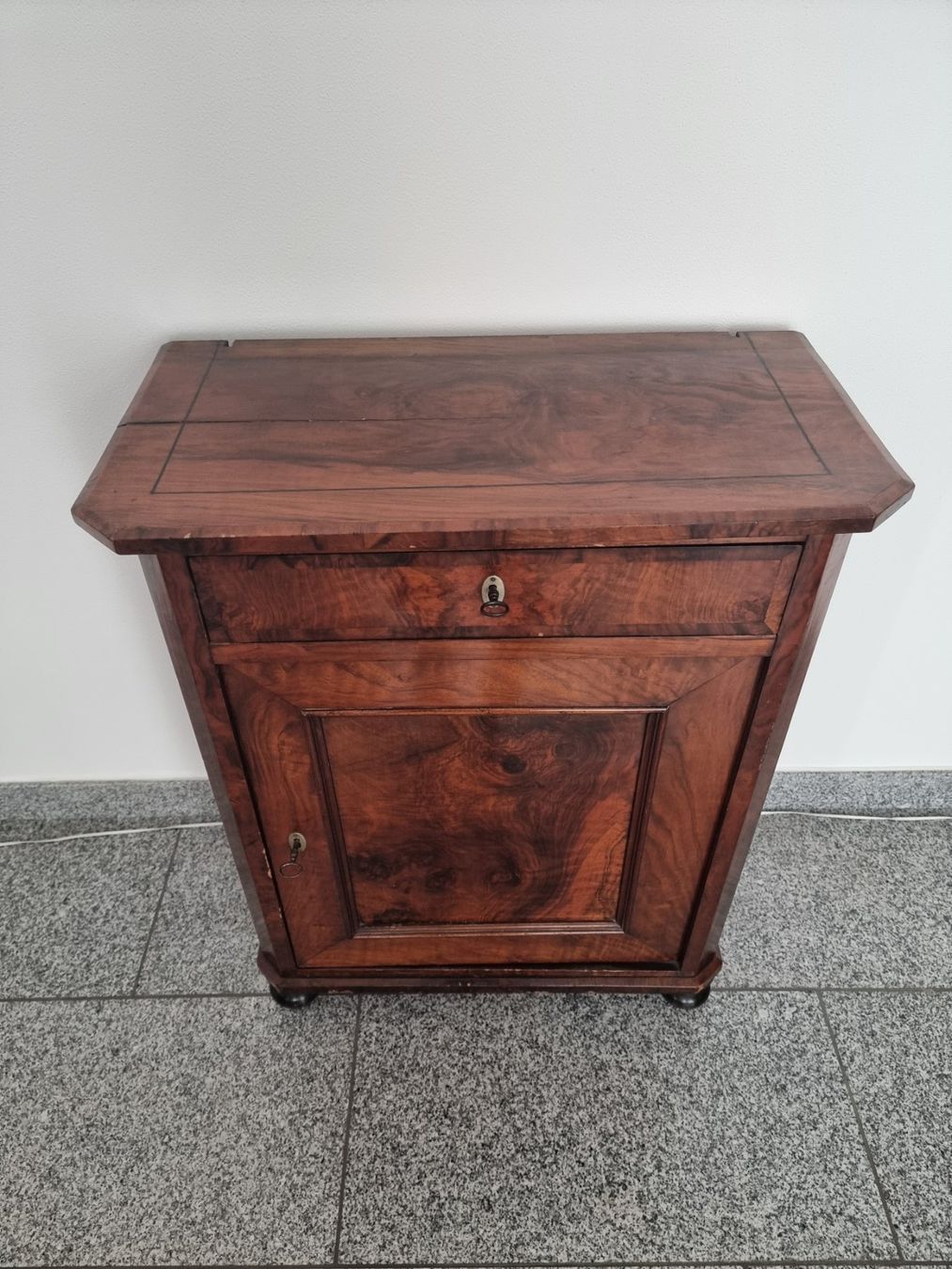 Armadi: Antiker Schrank / Kommode. Biedermeier – Usato da Paradiso venduto da jor_2pdl 1