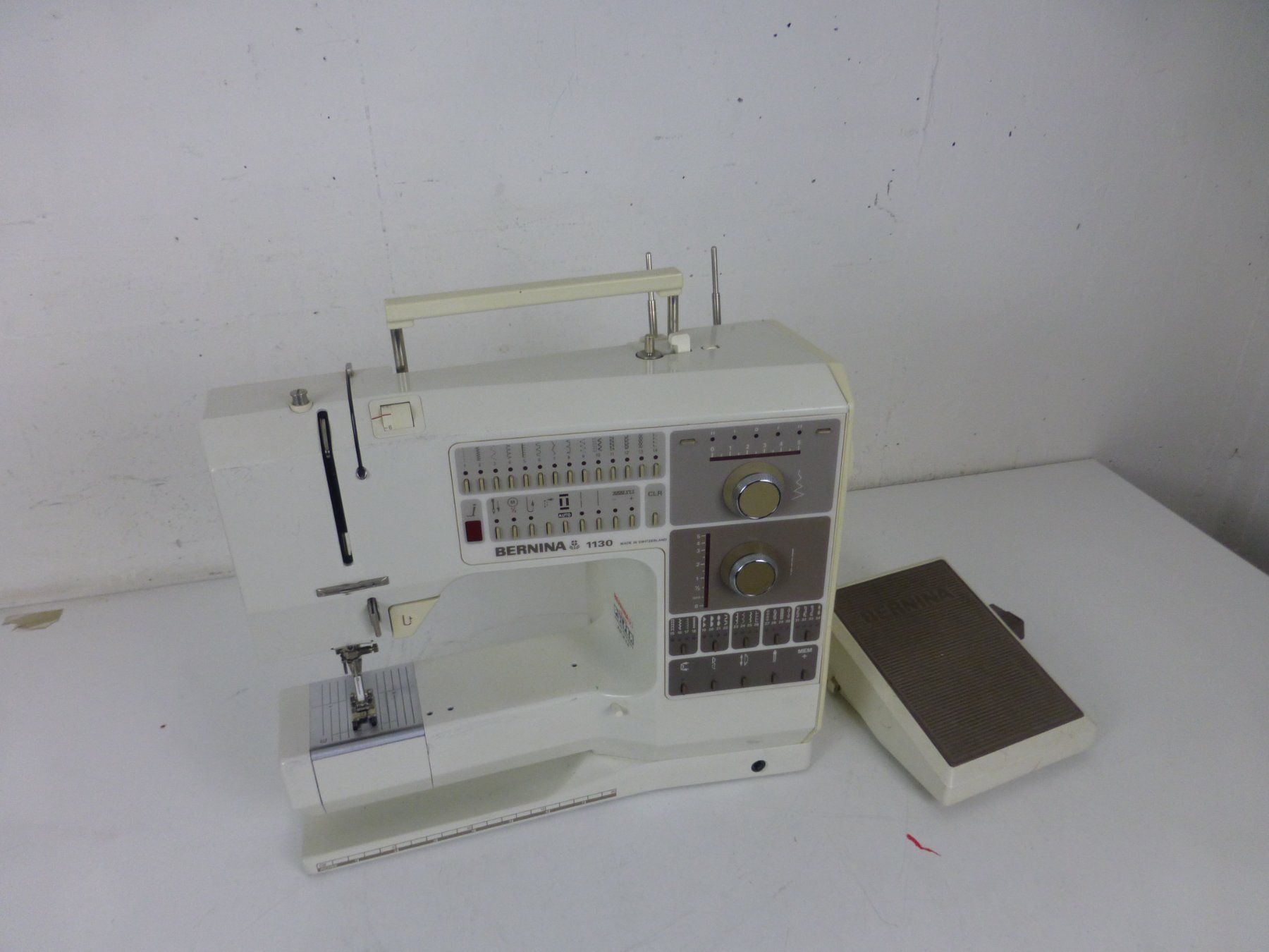 Bernina Macchine da cucire: Nähmaschine Bernina 1130 – Difettoso da Fahrweid venduto da Omuki 1