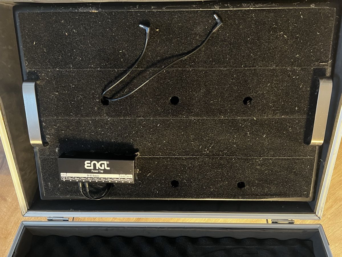 Strumenti musicali: Pedalboard – Usato da Vitznau venduto da dee_8xbb 1