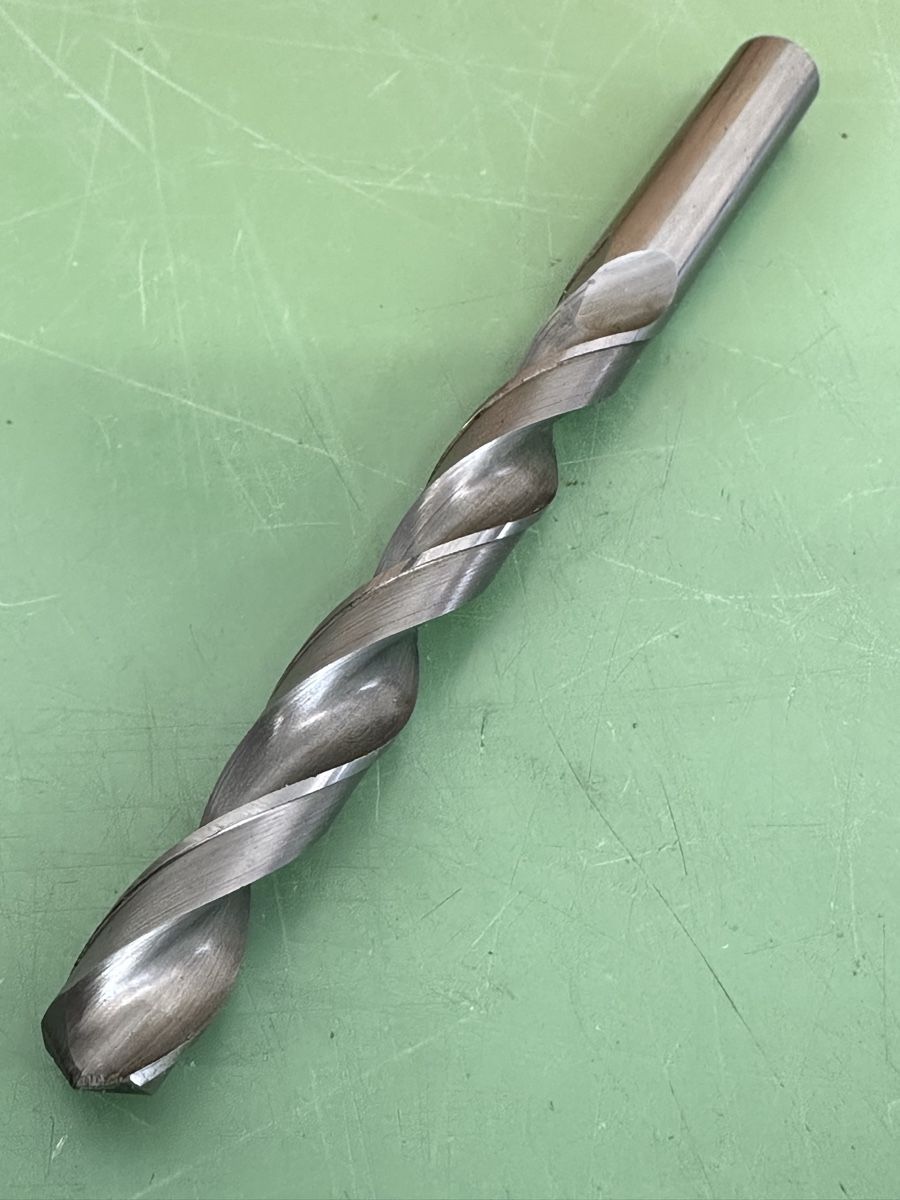Tutti gli attrezzi: 11 mm Carbide Drill bit, Bohrer.  – Usato da Aarberg venduto da SNMachines