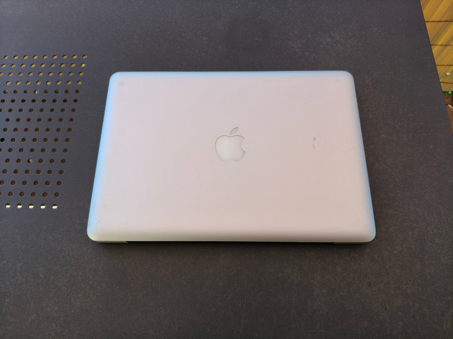 Apple Notebook: Macbook Pro mit Googles Chrome OS (flex) installiert – Usato da Laufen venduto da dan_p89t 1