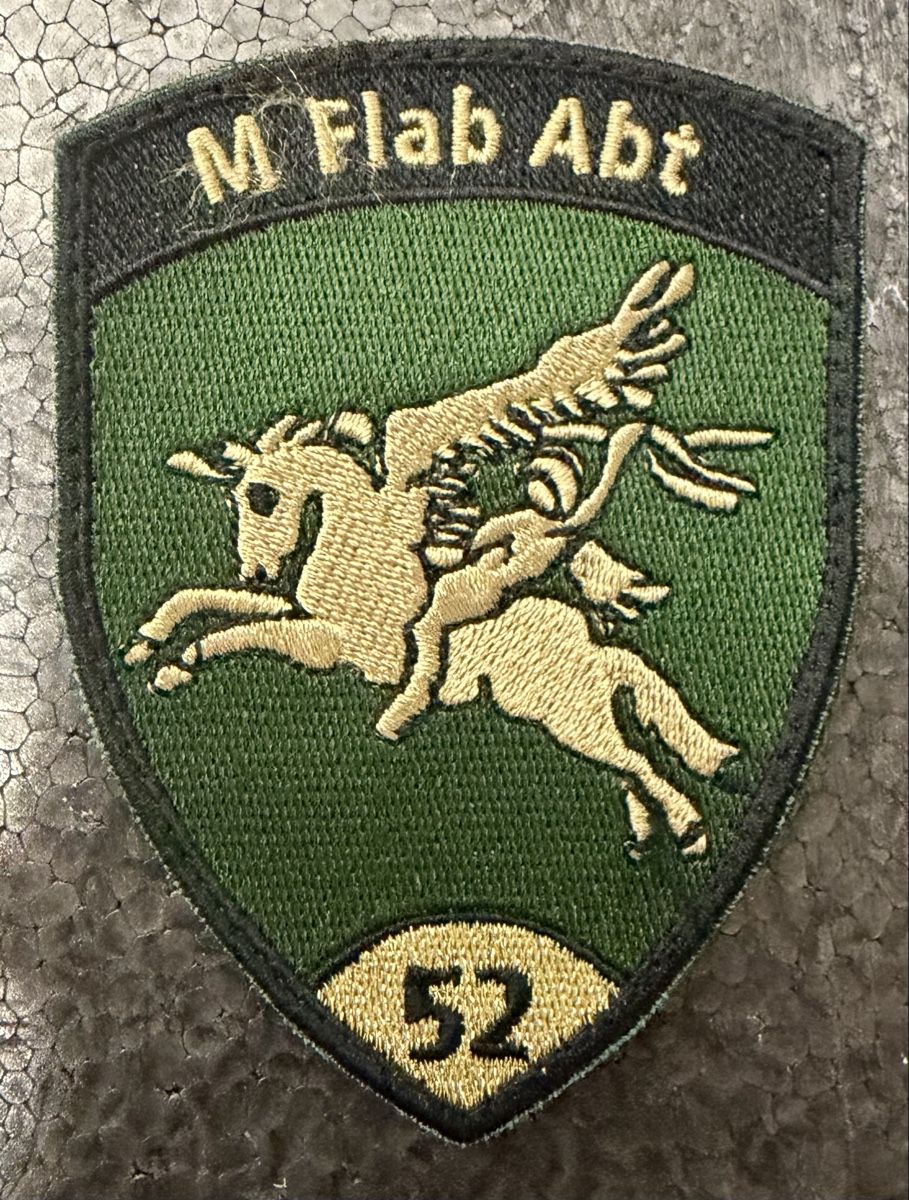 Schweizer Armee Plaketten & Abzeichen: Badge M Flab Abt 52 – Neu (gemäss Beschreibung) aus Pregassona von Sangiovese100