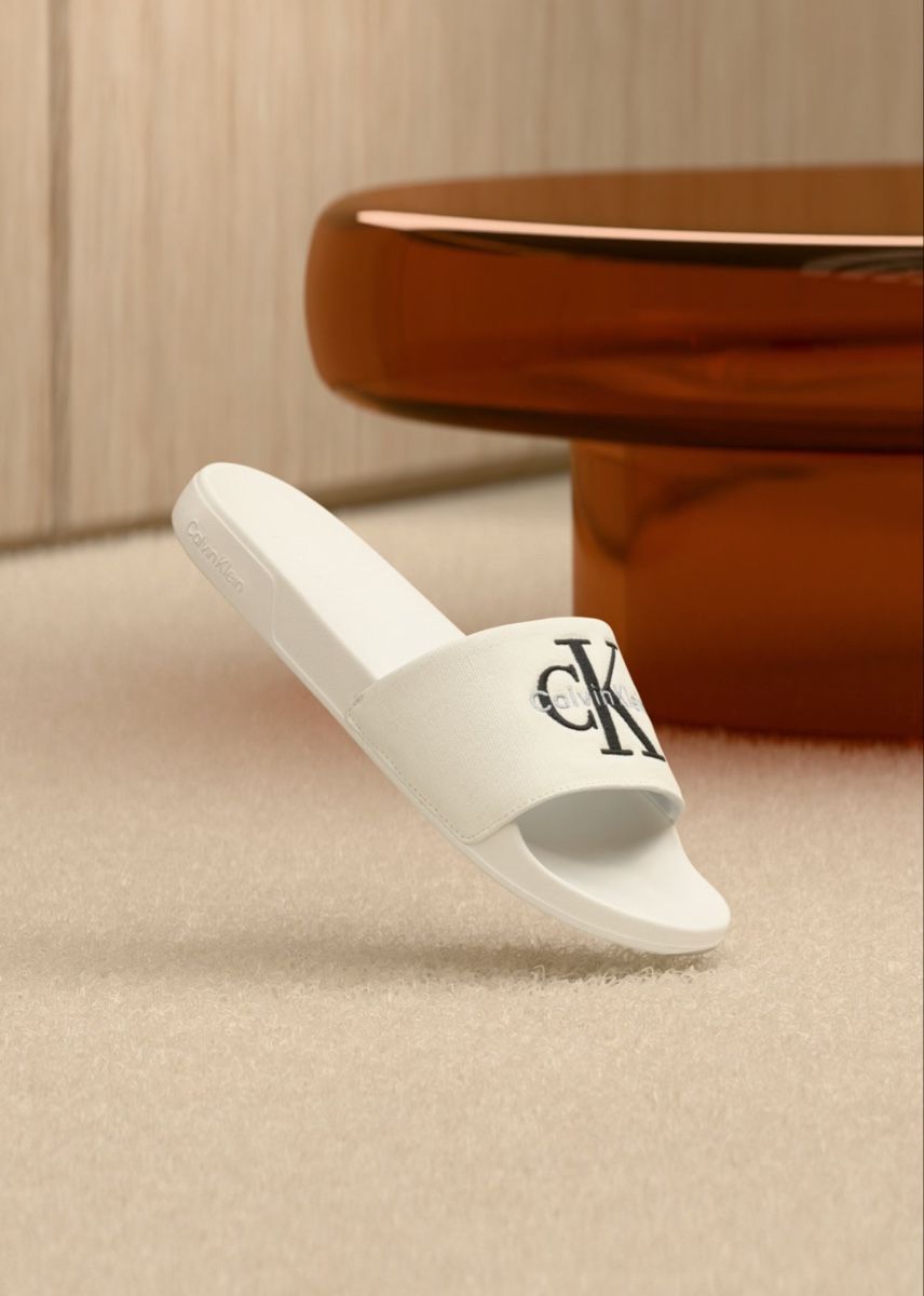Calvin Klein Scarpe da uomo: Calvin Klein Mules - triple bright white pointure 41 – Nuovo e nell'imballaggio originale da Urtenen-Schönbühl venduto da Big.sanad 2
