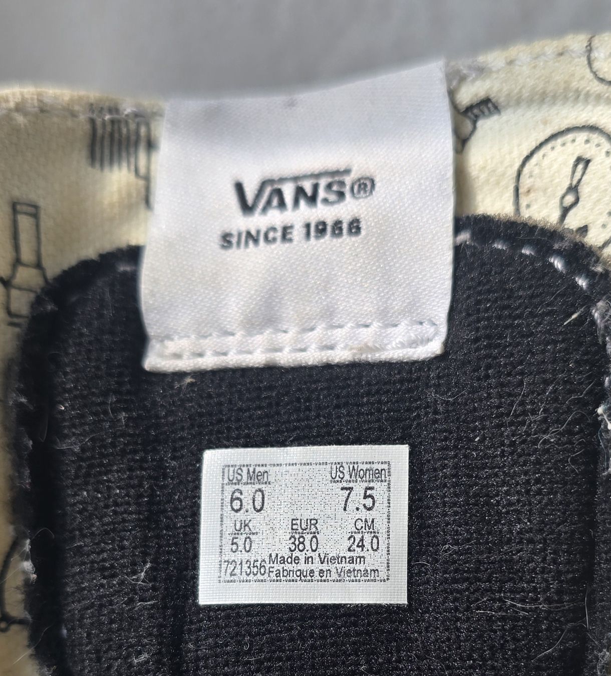 Vans Chaussures hommes: Vans X Mooneyes Schuhe Gr.38 – D'occasion à Kirchberg BE par HotWheelsSammler 7