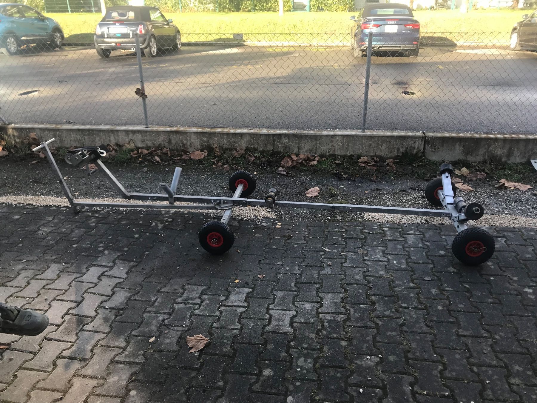 Rimorchi: Hafentrailer zu Festrumpfboot – Usato da Villeneuve VD venduto da Createur 1