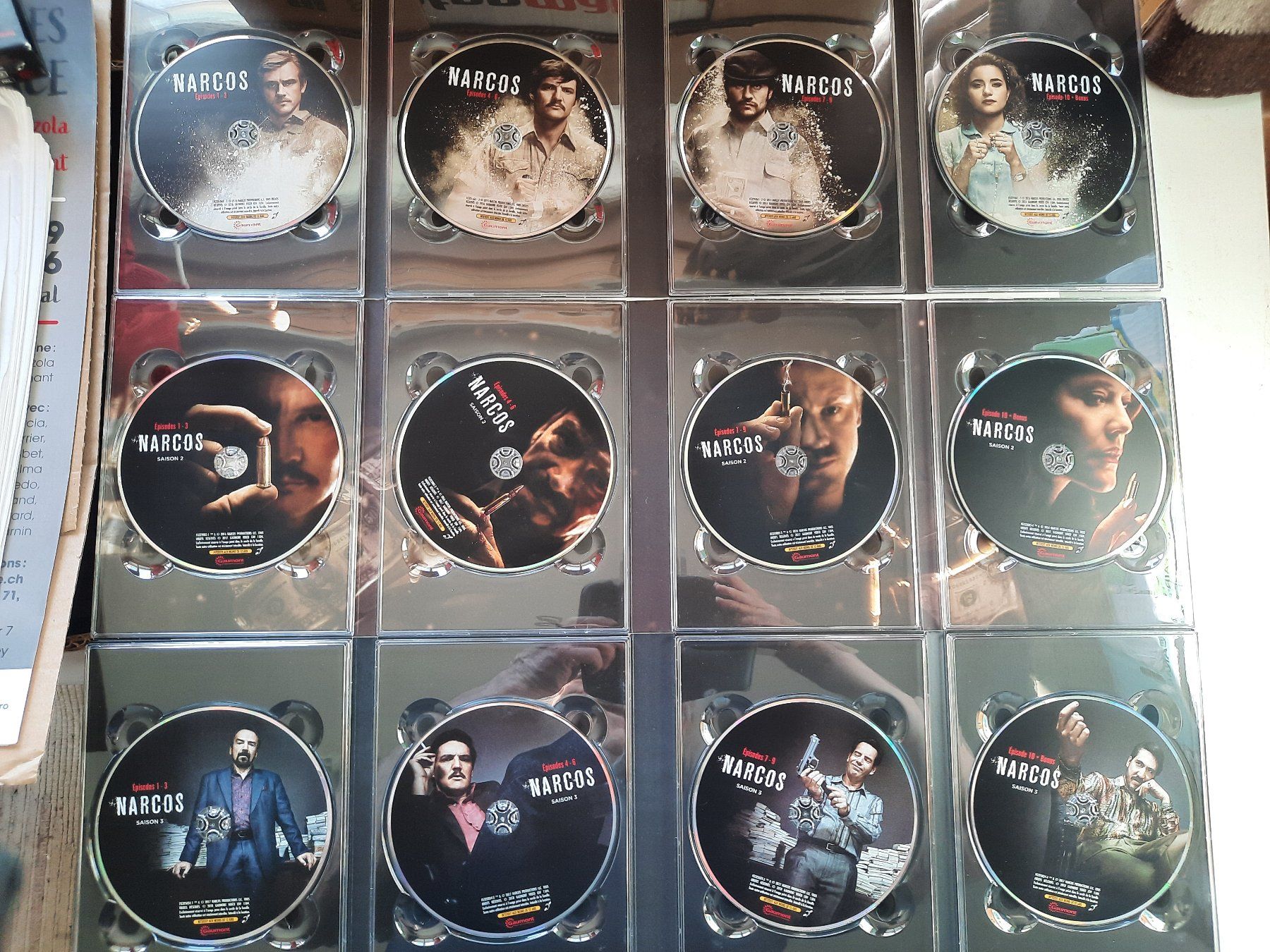 Tutti i DVDs: Narcos Intégrale saison 1 à 3 – Usato da Montreux venduto da princessemalabar 3