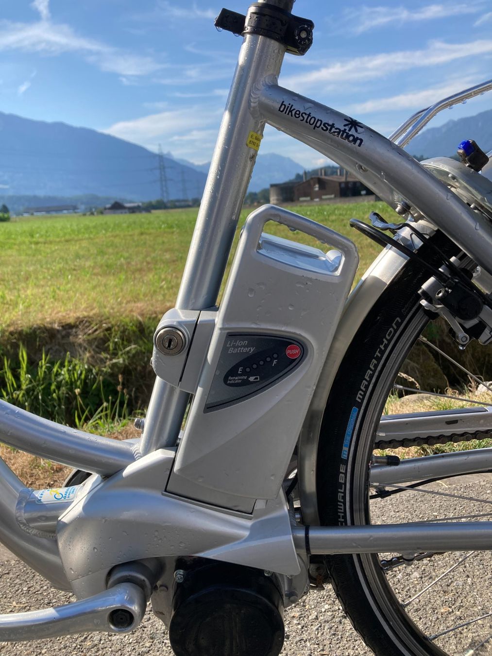 Velos: E-Bike Flyer – Gebraucht aus Schmerikon von Spong 1