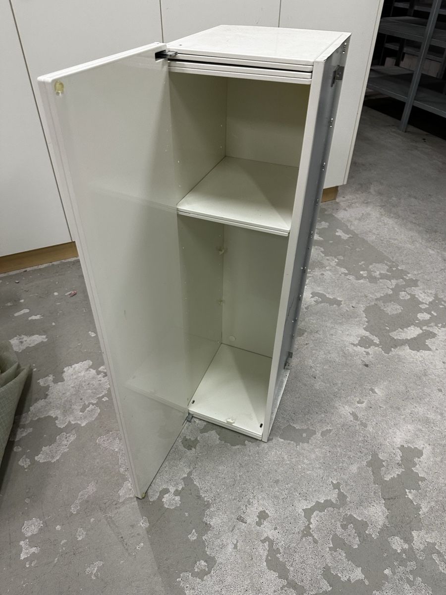Schränke: Einbauschrank / Wandschrank weiss – Gebraucht aus Chur von Sim7000 2