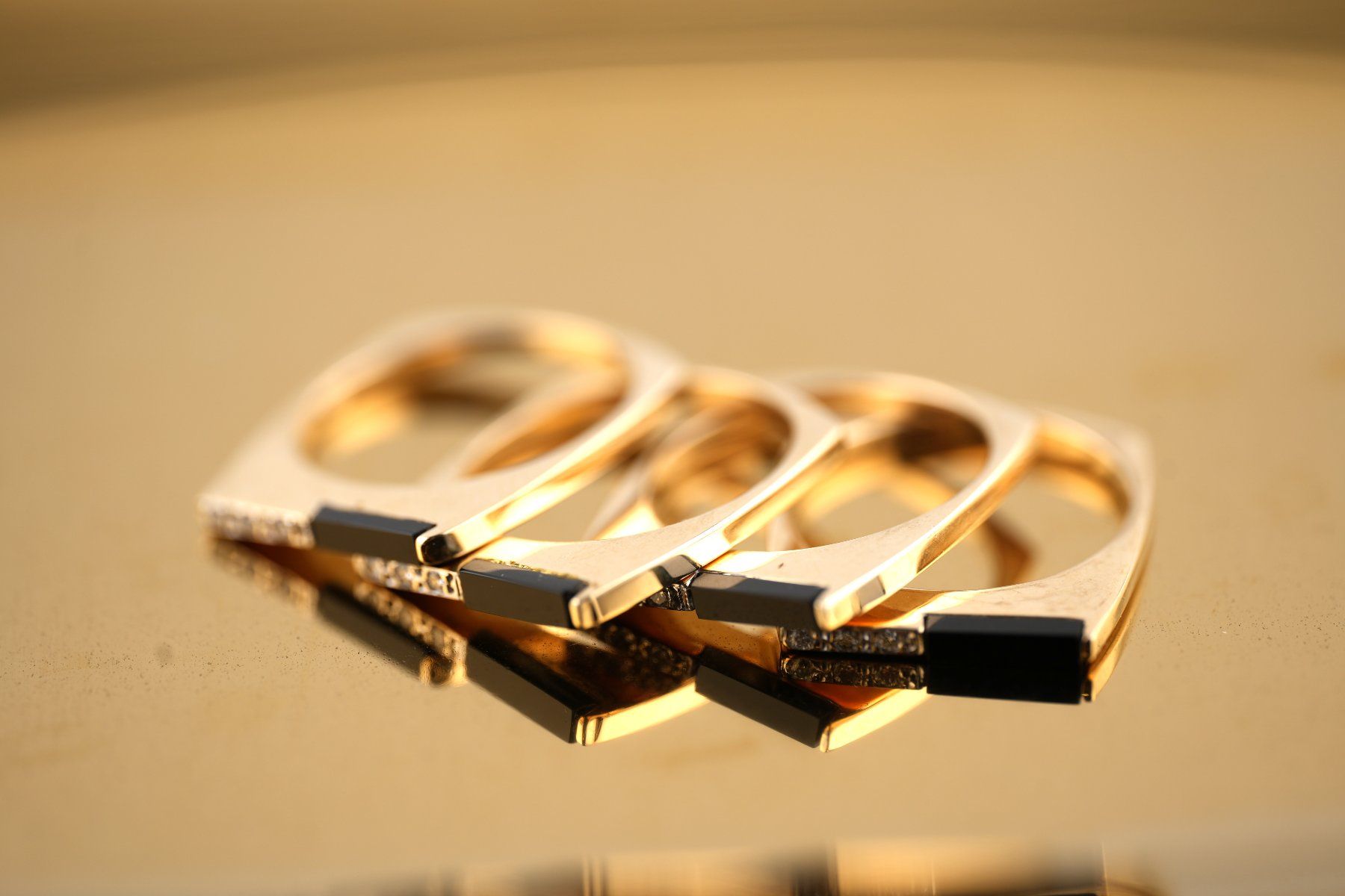 Anelli: Goldringset aus 4 Ringen 14K – Usato da Basel venduto da Vip24 4