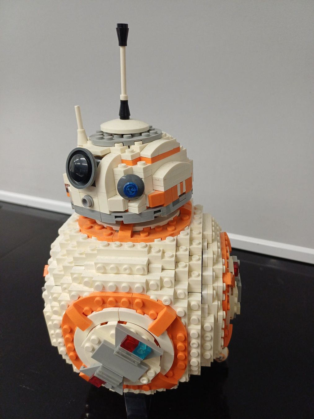 Star Wars Kit di costruzioni: Droid BB8 aus Star Wars – Usato da Luzern venduto da ringgibone