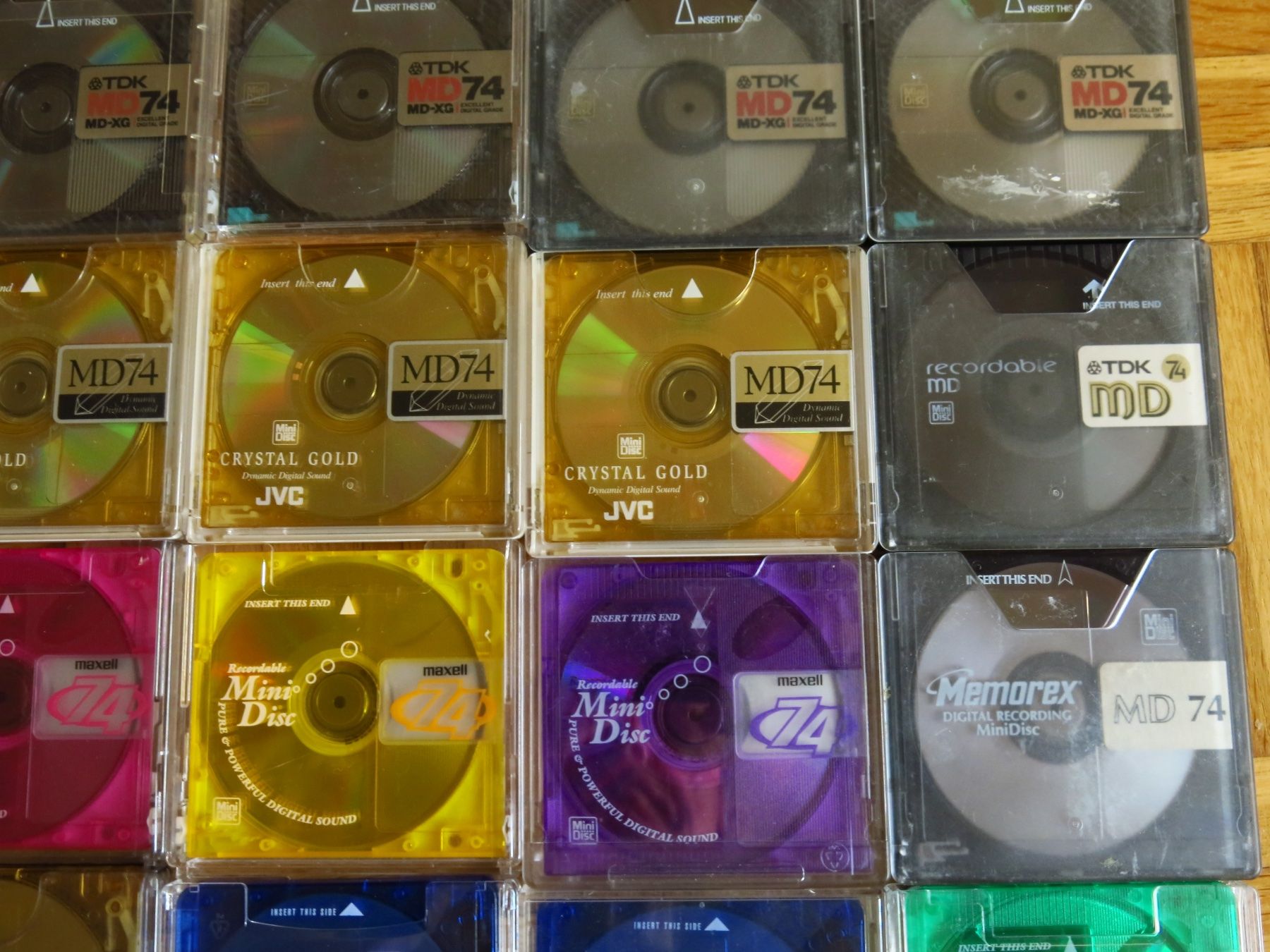 Minidisc: 21 Mini Discs mit Aufbewahrungsbox – Usato da Sargans venduto da Tritonurs 3