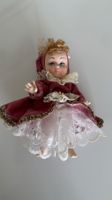 Mini Porzellan Püppchen, Puppe 18cm, sitzend 12cm, beweglich