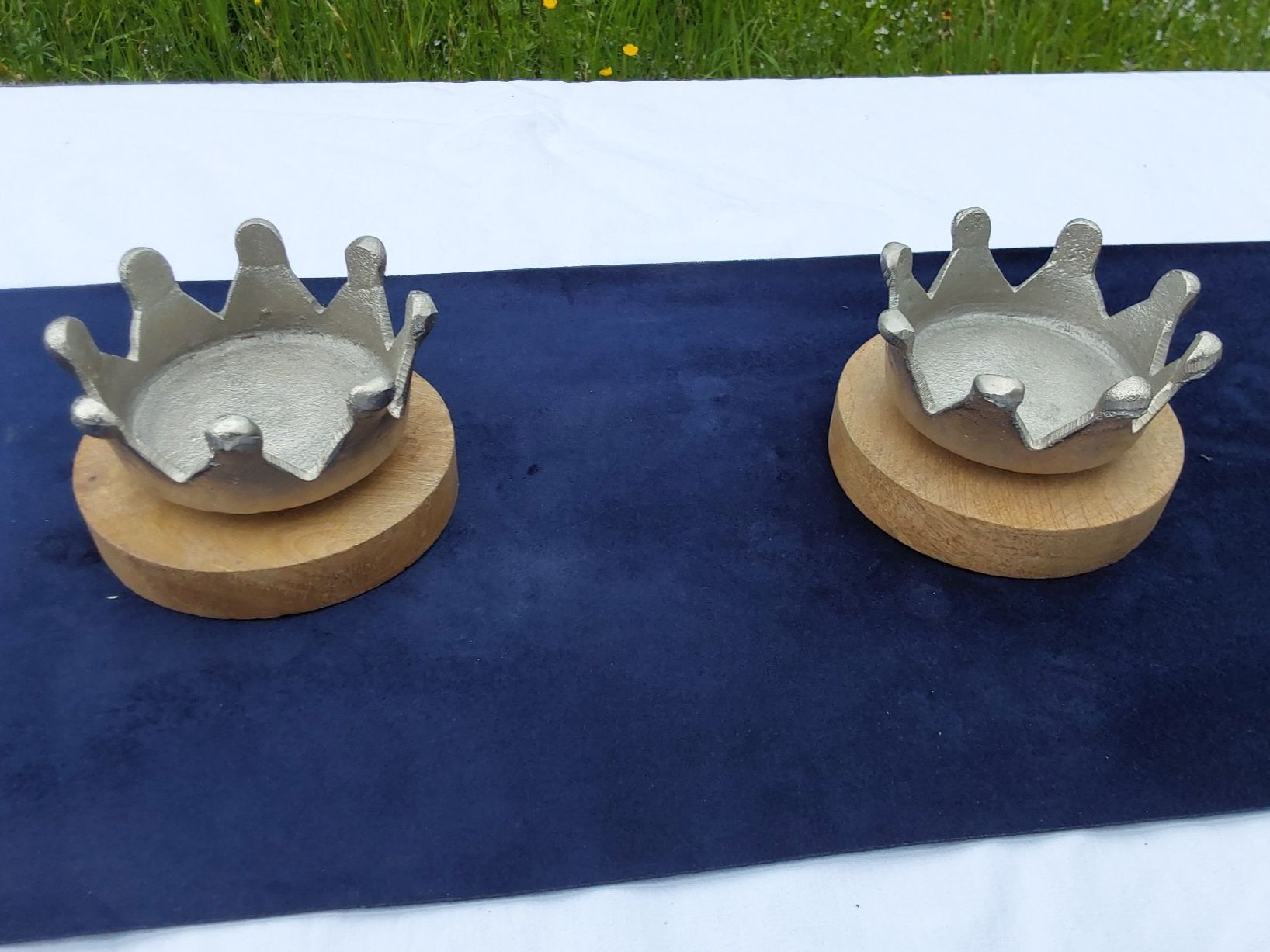 Tutte le decorazioni: Kronen Design👑, 2er Set, Dekoration – Nuovo (secondo la descrizione) da Rüegsbach venduto da hpl02