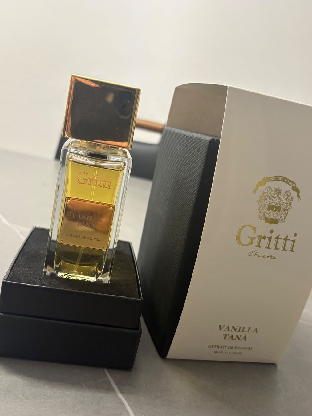 Profumi & Eau de Toilette: Gritti Vanilla Tana 100 ml 2-3 gesprüht – Usato da Buchs SG venduto da leo_b9jm
