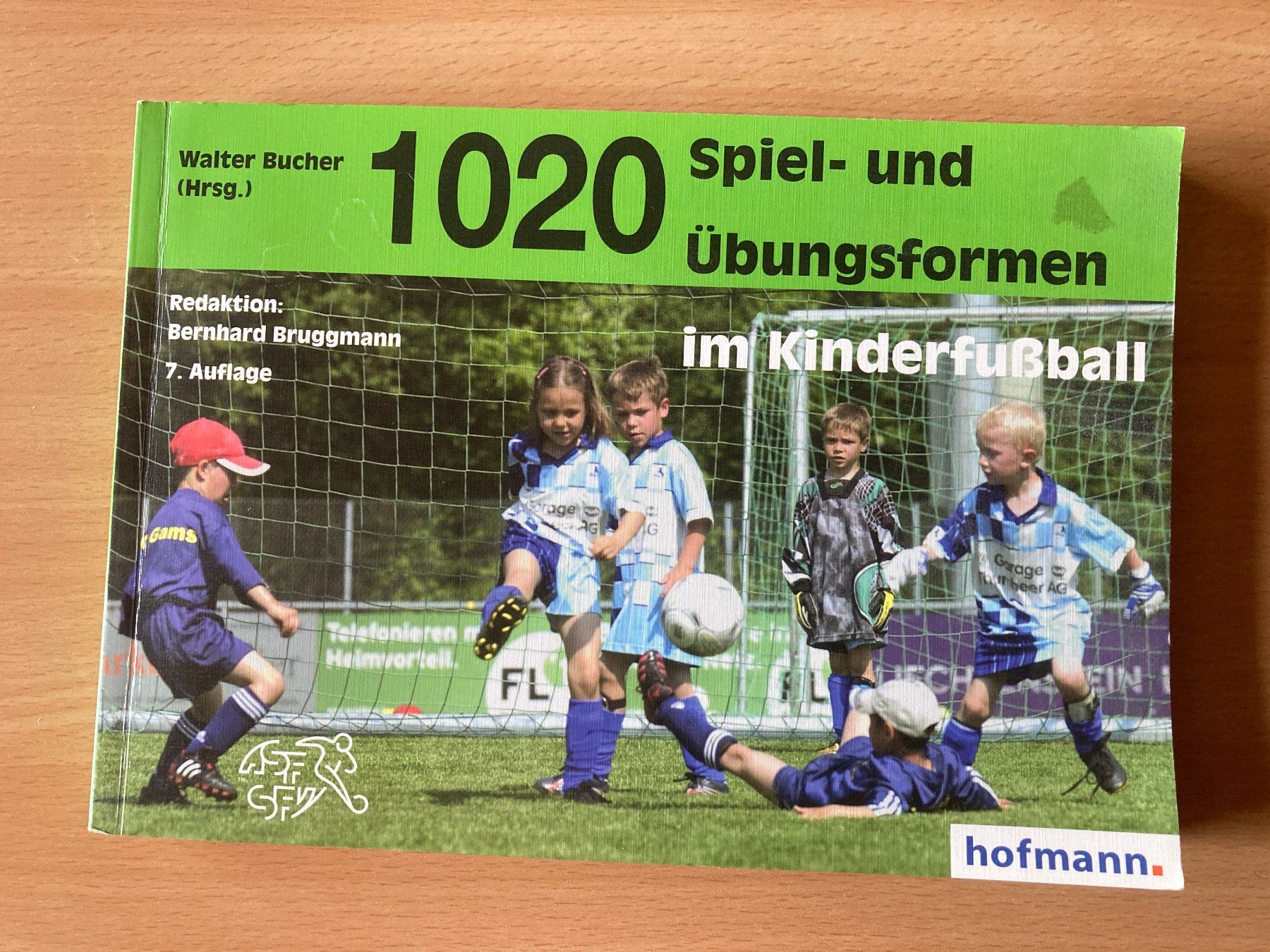 Bücher: 1020 Spiel- und Übungsformen im Kinderfussball – Gebraucht aus Lütisburg von wiesenpippau