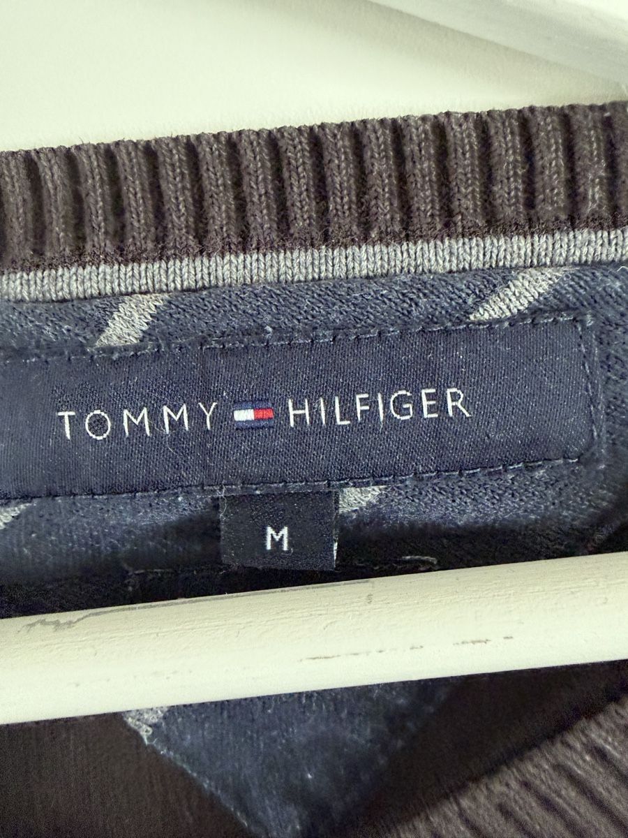 Tommy Hilfiger Maglioni & Felpe: Tommy Hilfiger Pullover  – Usato da Zürich venduto da dan_bxq2