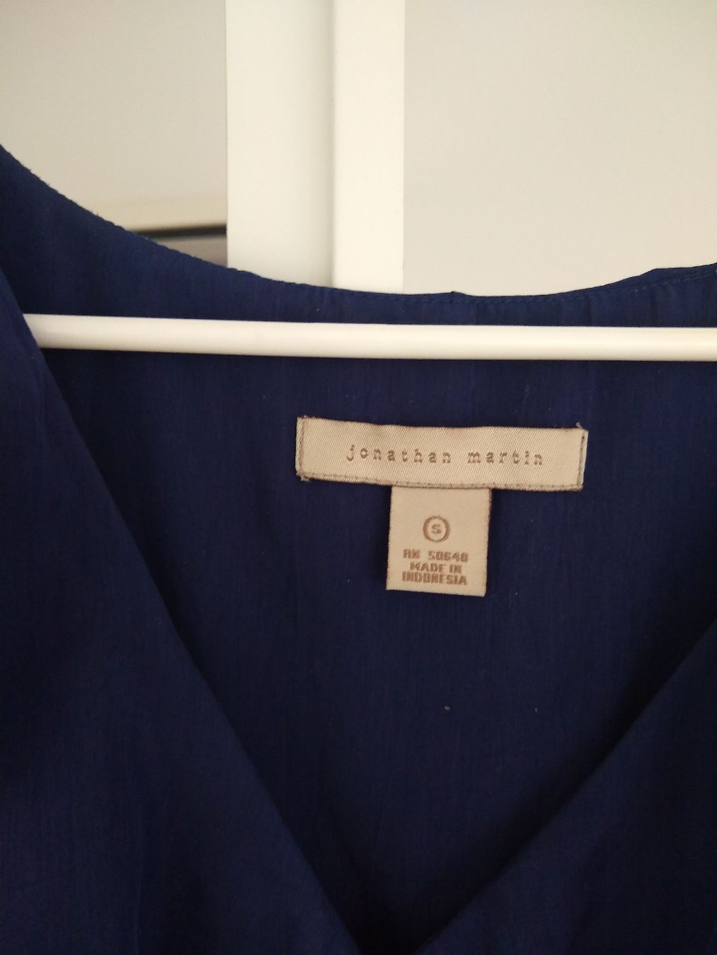 Kleider: Jonathan Martin Navy Blue Ruffle Wrap Dress S – Gebraucht aus Dübendorf von LoRi-2026 2