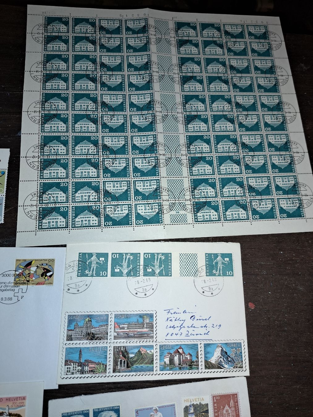 Tous les timbres: Briefmarken  Sammlung  – D'occasion à Kölliken par Upcycling-by-Mc-TAM 2
