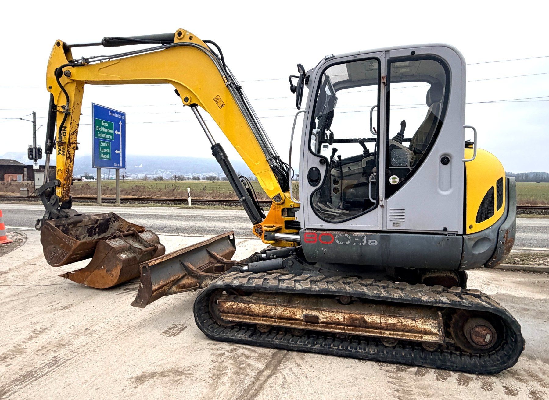 Wacker Neuson Escavatori: Bagger Wacker Neuson 8003RD – Usato da Niederbipp venduto da baggerch