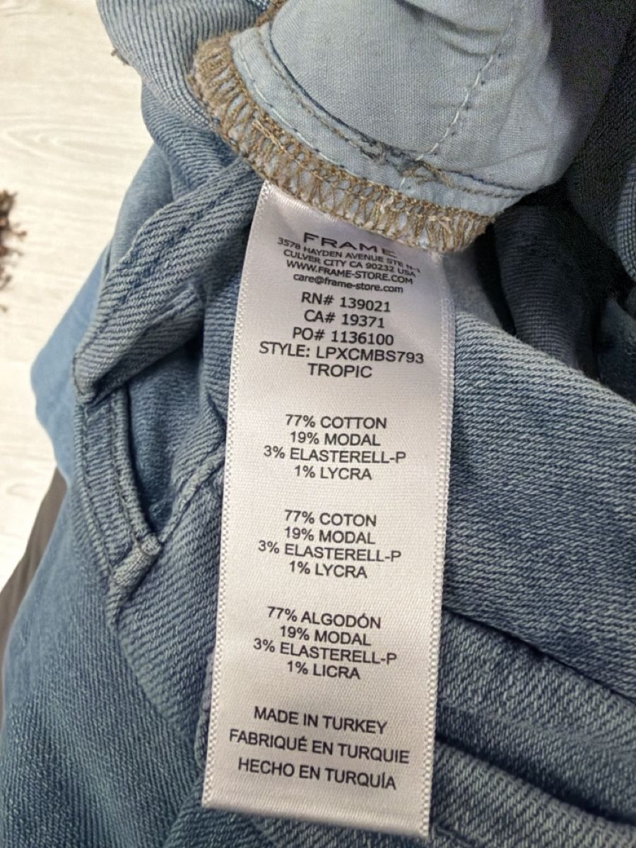Jeans: Frame Crop Mini Boot Jeans – Usato da Wiesendangen venduto da Jafani 4