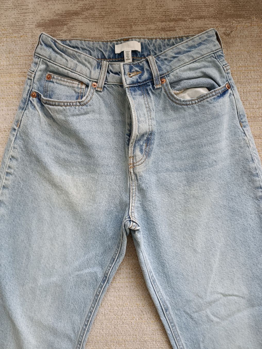 H&M Jeans: JEAN H&M COUPE DROITE 36 BLEU USE – Nuovo (secondo la descrizione) da Sierre venduto da shirley04 1