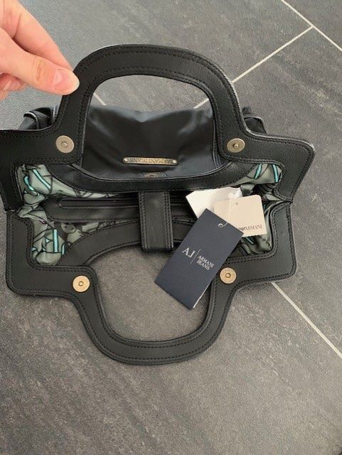Taschen für Damen: Emporia Armani clutch – Neu und originalverpackt aus Dallenwil von ZD2019 2