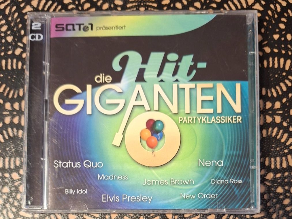 CD: Die Hit Giganten - Partyklassiker, 2CD Hit Compilation 2004 – Usato da Schönenberg TG venduto da breiti12