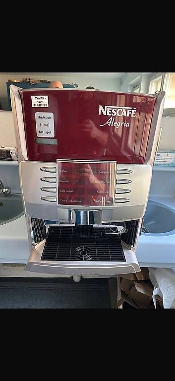 Nescafé Kaffeemaschinen & Espressomaschinen: Kaffee Vollautomat Nescafé Alegria – Gebraucht aus Reitnau von ivyd