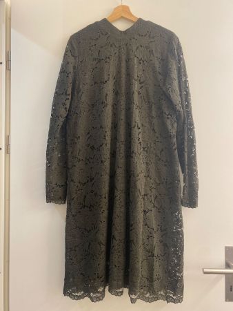 Reserved Kleid langarm Spitze olivgrün Gr. 44