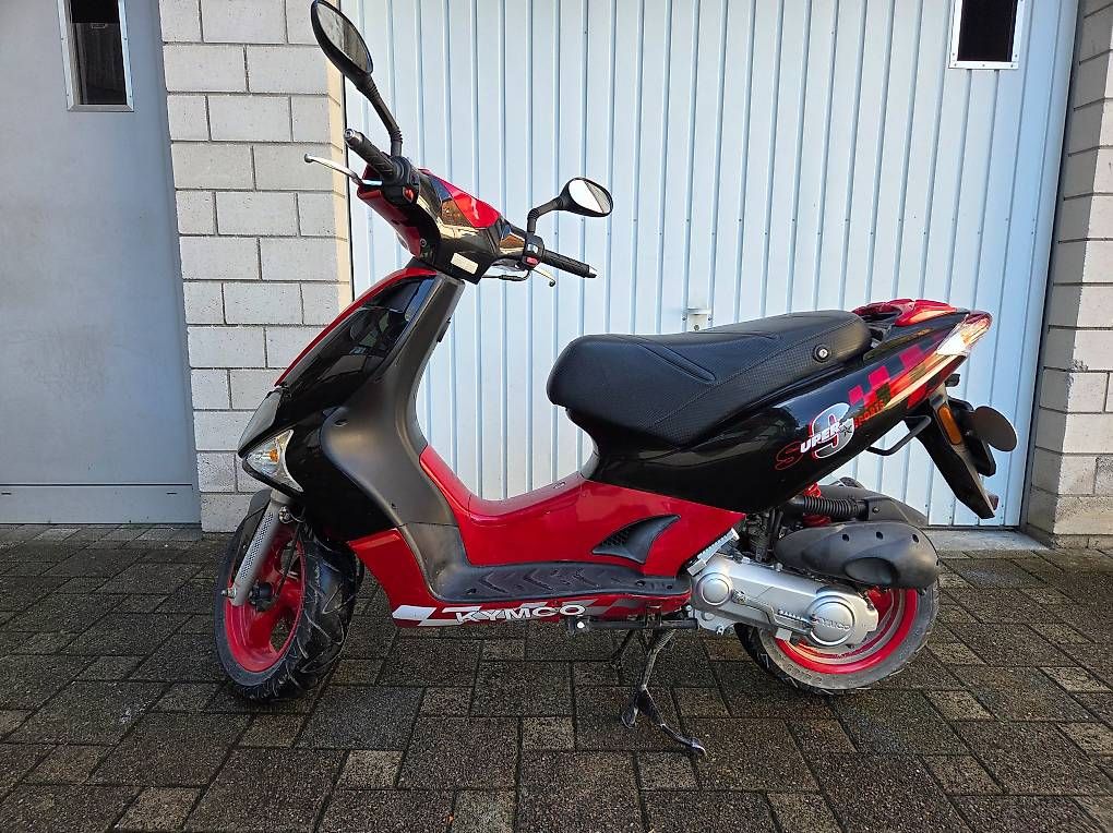 Scooters: Roller Kymco Super 9 – Gebraucht aus Schachen b.Herisau von pes_tws8