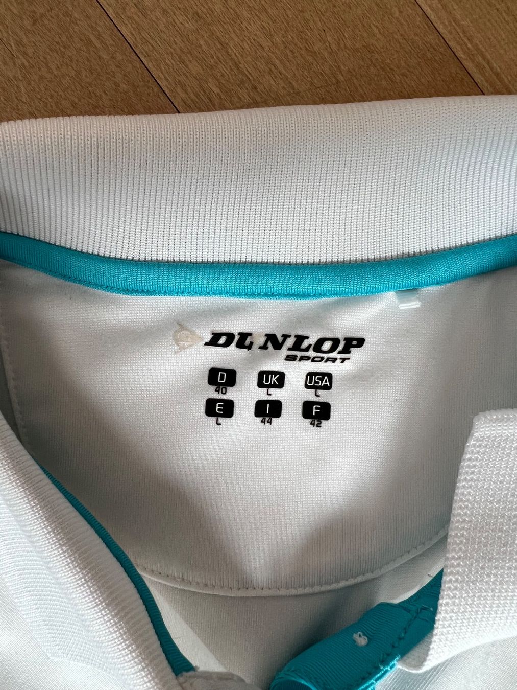 T-shirt: Sportshirt Dunlop – Usato da Liestal venduto da FlomiVivi 3