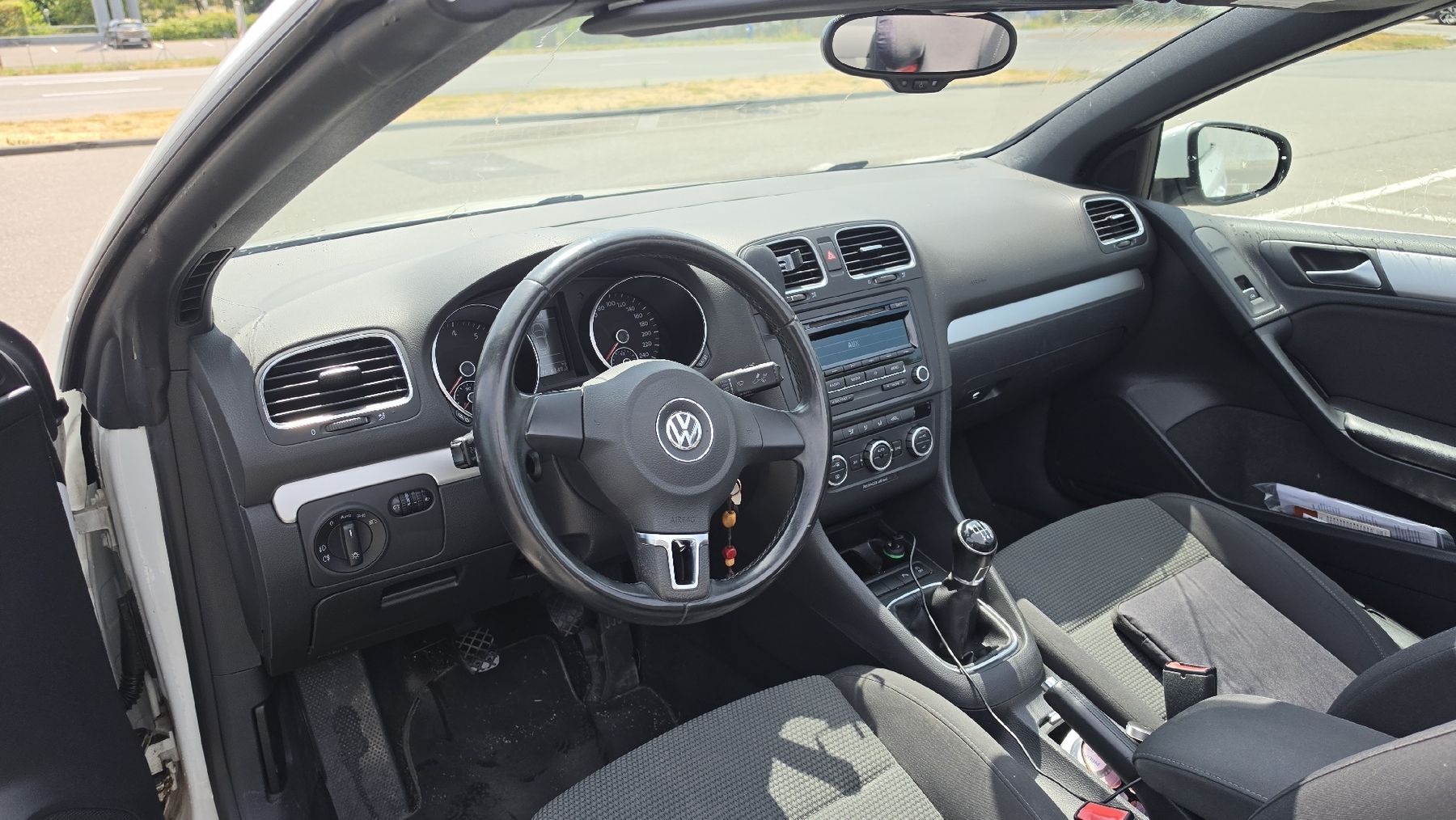 VW Automobili: Golf 6 1.2TSI BMT Cabrio – Usato da Courtepin venduto da DDZezeth 7