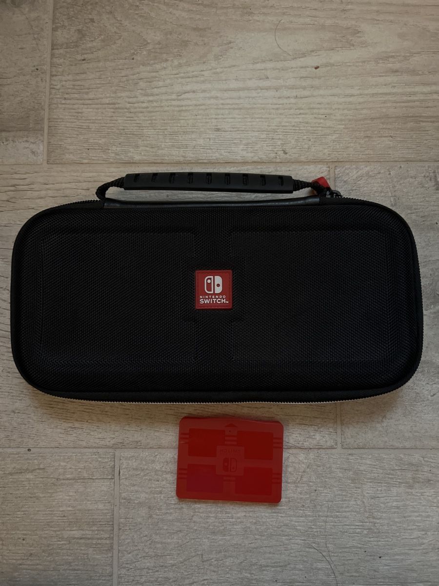 Nintendo Schutzhüllen: Nintendo Switch Tasche - Top Zustand! – Gebraucht aus Sigriswil von Lujana04